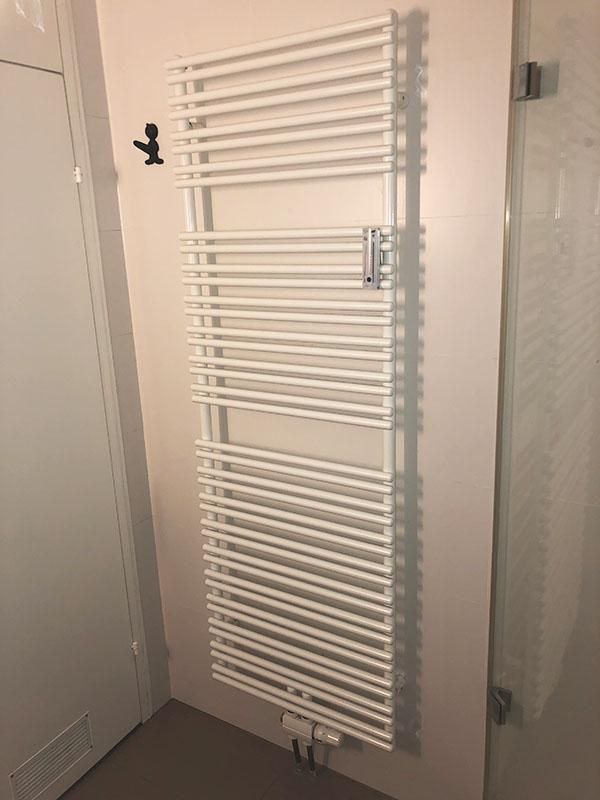 München, Solln, Wohnung, extravagante ruhige vollmöblierte 2-Zimmerwohnung 78 qm im 1-OG, Wohnrichtung Garten mit großem Balkon & Lift