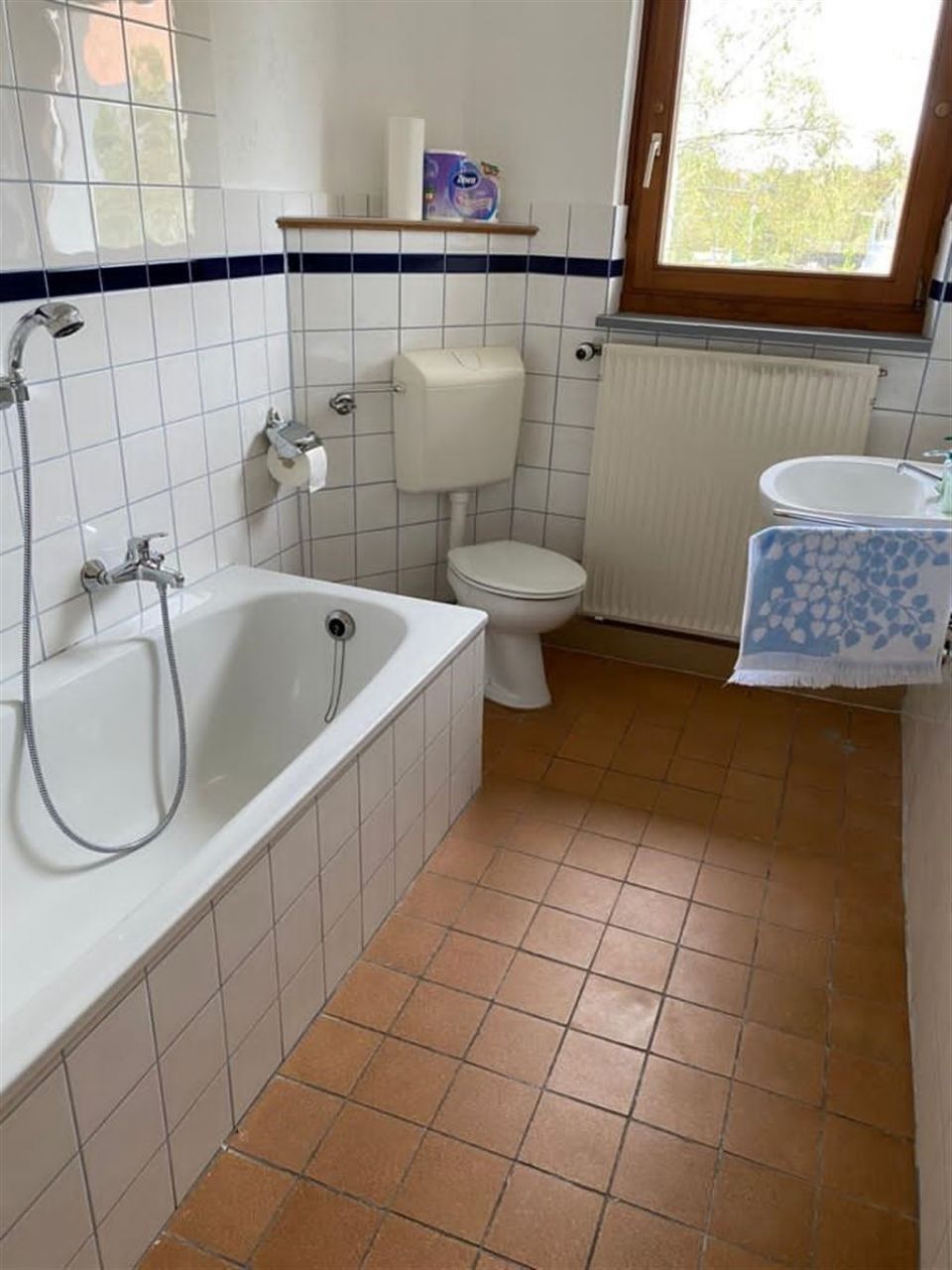 gemütliche Wohnung ** EISFELD **