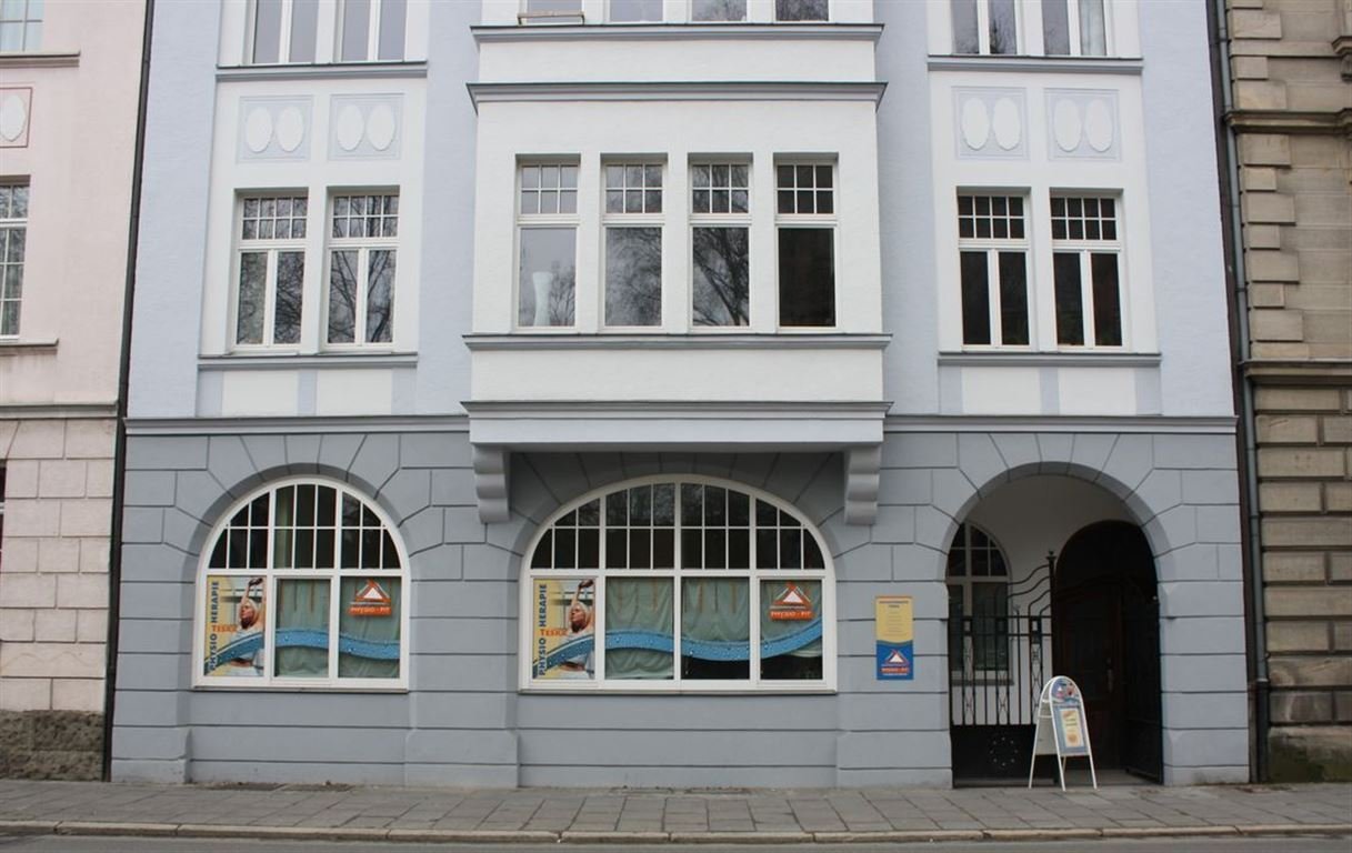 CO-City ** 115 m² mit 4 Zimmern **  alles renoviert !!!