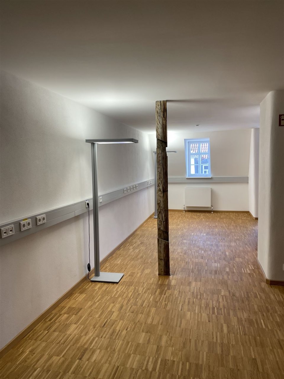 EDEL !!! CO-City in 1 A Lage ** 3. OG ** Platz für ca. 8 MA  ca. 75 qm **