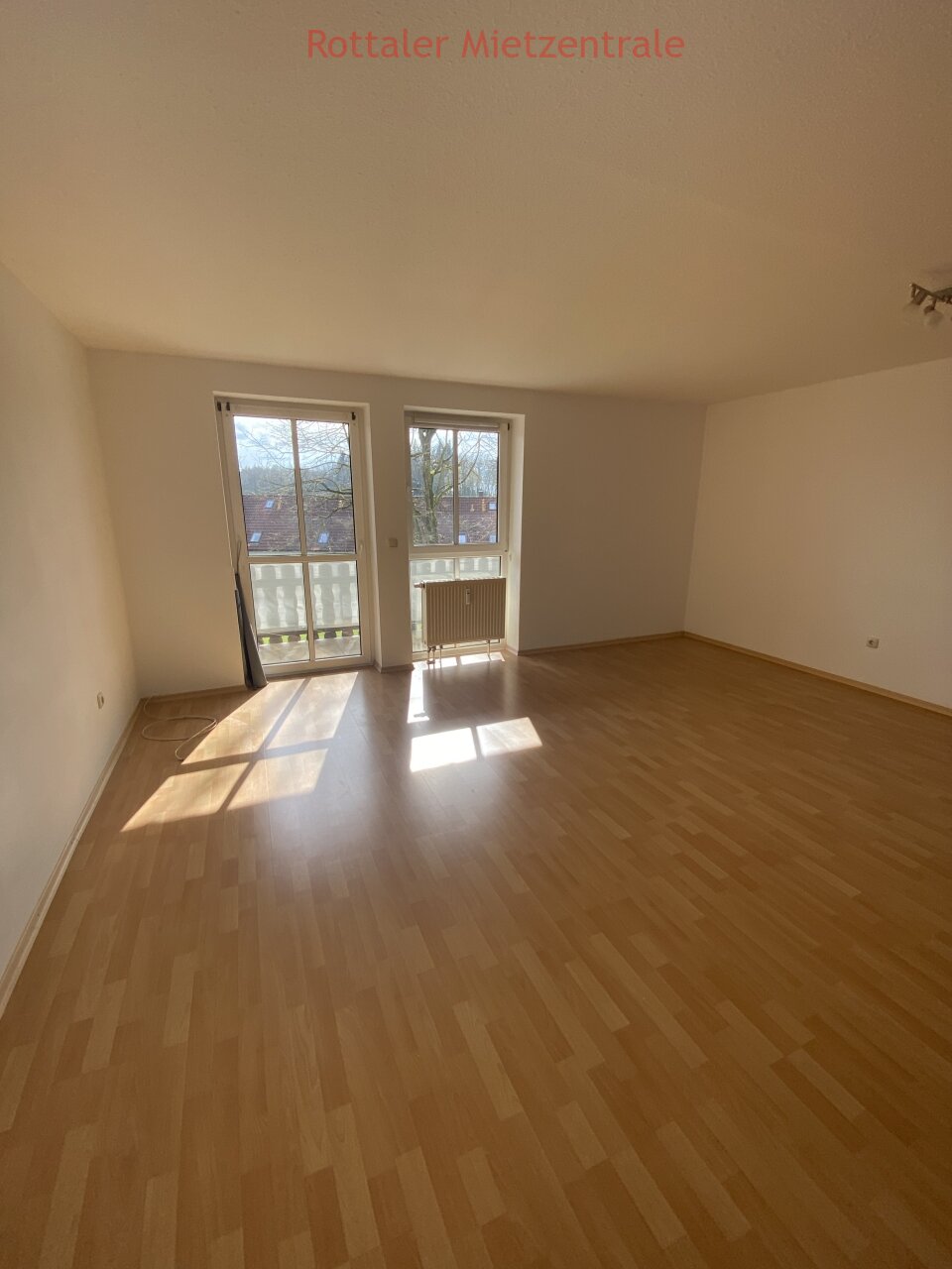 ***BAYERISCHE MIETZENTRALE: SCHÖNE 3-ZIMMER WOHNUNG IM THERMEN- UND GOLFPARADIES BAD GRIESBACH!!!***