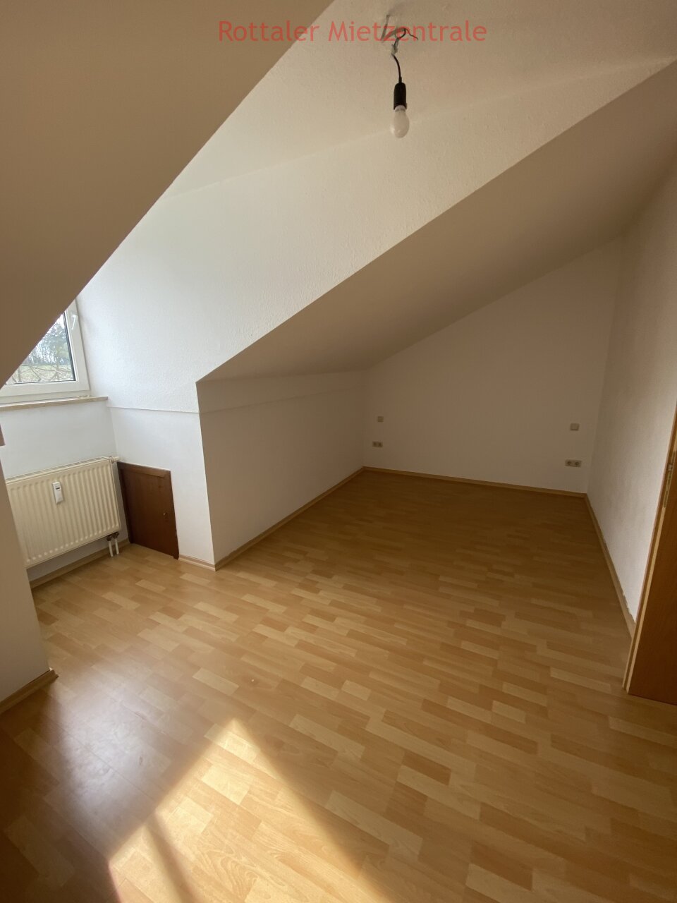 ***BAYERISCHE MIETZENTRALE: SCHÖNE 3-ZIMMER WOHNUNG IM THERMEN- UND GOLFPARADIES BAD GRIESBACH!!!***