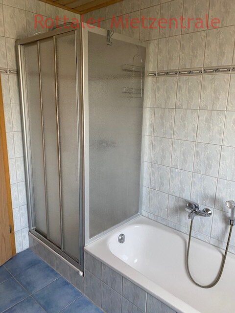 ***BAYERISCHE MIETZENTRALE: Hochwertige Doppelhaushälfte in Ering am Inn!!!***