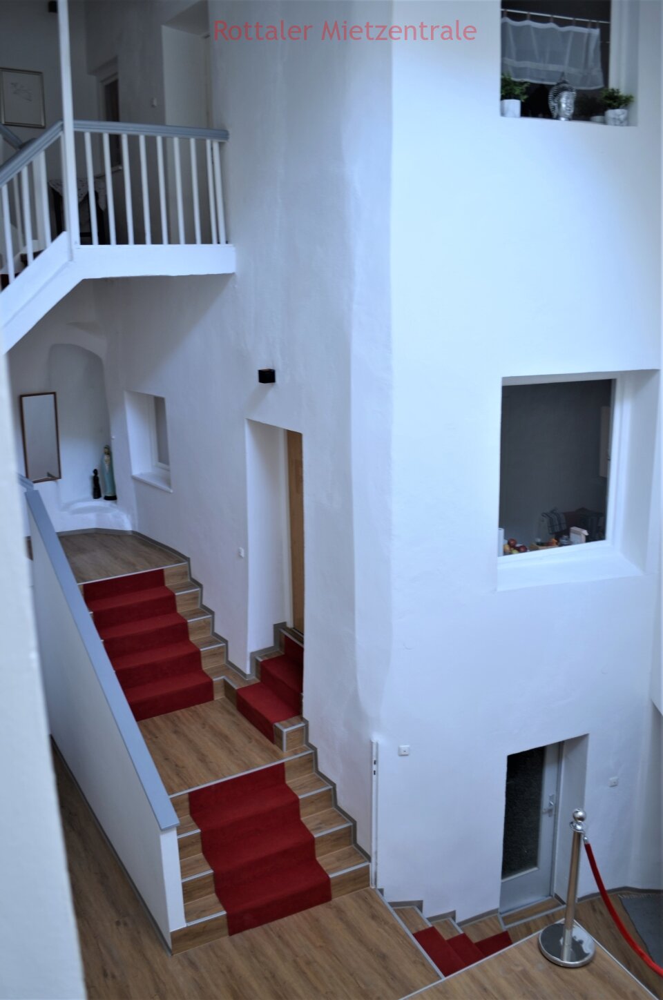 ***BAYERISCHE MIETZENTRALE: EINZIGARTIGE, CHARMANTE 96 QUADRATMETER WOHNUNG IN PASSAUS HISTORISCHER ALTSTADT!!!***