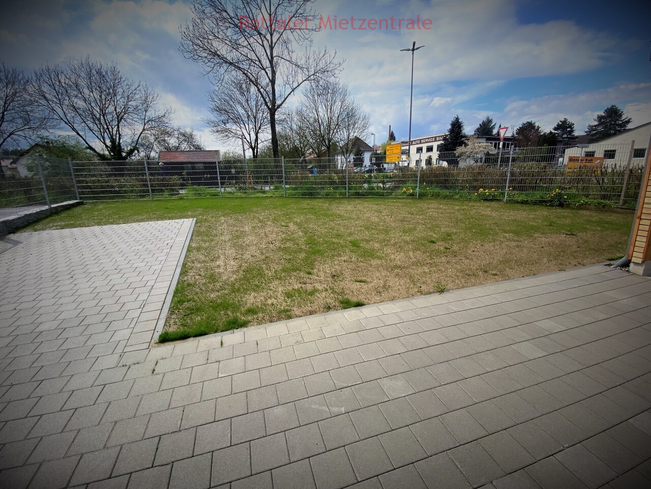 ***BAYERISCHE MIETZENTRALE: Attraktive 4-Zimmer Neubau-Wohnung in Simbach / Landau***