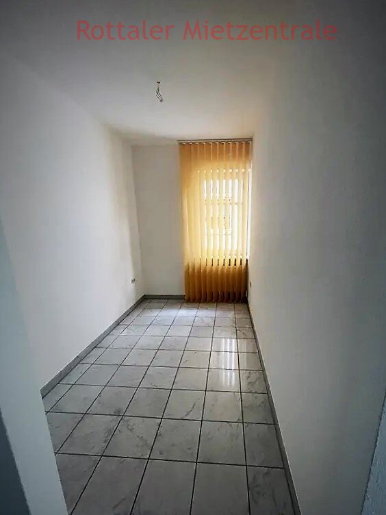 ***BAYERISCHE MIETZENTALE: helle und freundliche Büro- oder Praxisräume in Pocking!!!***