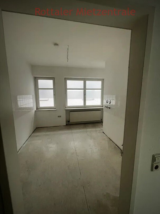 ***BAYERISCHE MIETZENTALE: helle und freundliche Büro- oder Praxisräume in Pocking!!!***