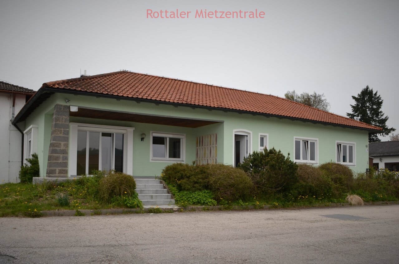 ***BAYERISCHE MIETZENTRALE: moderne, helle Büro- oder Praxisräume auf 160qm!!!***