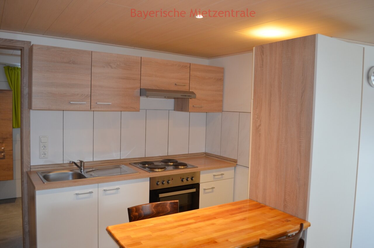 ***BAYERISCHE MIETZENTRALE: helles und freundliches, voll möbliertes 1-Zimmer Appartement!!!***