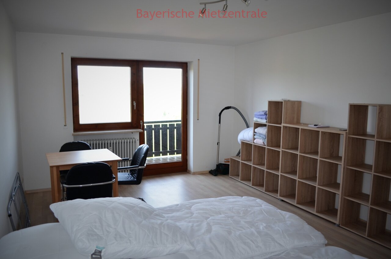 ***BAYERISCHE MIETZENTRALE: Modernes und freundliches 1-Zimmer Appartement mit toller Aussicht***