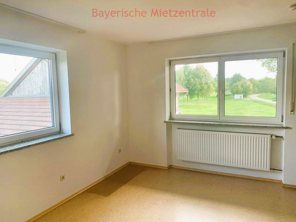 ***BAYERISCHE MIETZENTRALE: Wunderschöne und ruhig gelegene Doppelhaushälfte direkt am Golfplatz!!!***