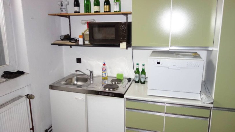 LIF ** Werkstatt ** Büro und Freifläche **