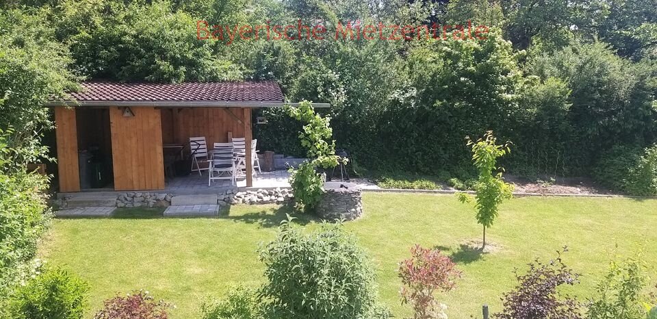 ***BAYERISCHE MIETZENTRALE: tolle Wohnung mit Dachterrasse***
