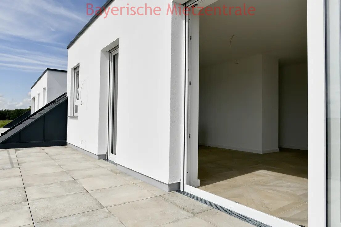 ***BAYERISCHE MIETZENRALE: tolle 2-Zimmer Neubau-Dachgeschosswohnung***