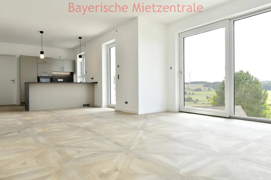 ***BAYERISCHE MIETZENRALE: tolle 2-Zimmer Neubau-Dachgeschosswohnung***