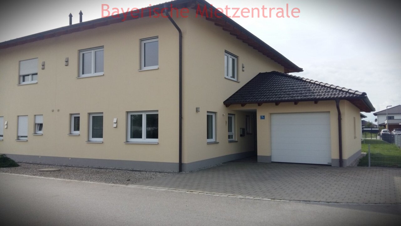 ***BAYERISCHE MIETZENTRALE: neuwertige Doppelhaushälfte mit gehobener Ausstattung**