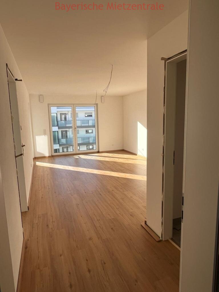 ***BAYERISCHE MIETZENTRALE: Exklusive und attraktive 2-Zimmer-Neubauwohnung mit Loggia in zentraler Lage!!!***