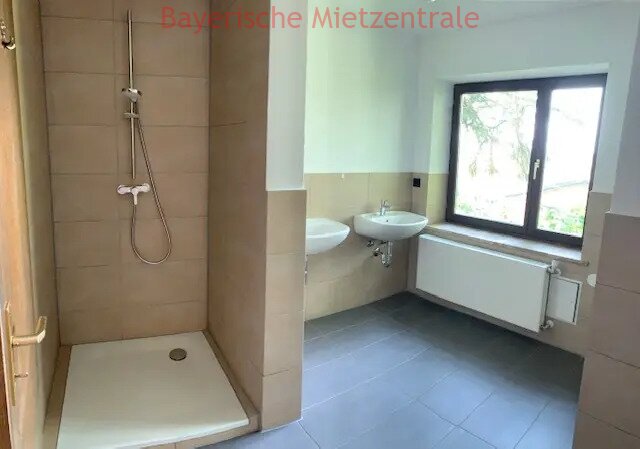 ***BAYERISCHE MIETZENTRALE: Senioren-Villa Lebens(t)raum - Ihre Wohngemeinschaft für 50+!!!***