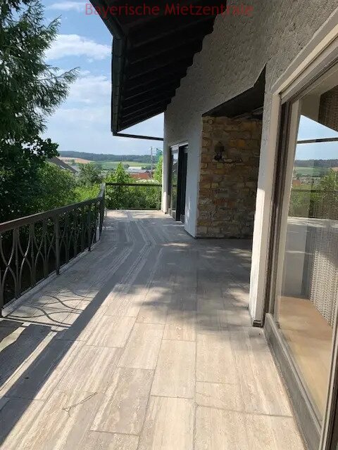 ***BAYERISCHE MIETZENTRALE: Senioren-Villa Lebens(t)raum - Ihre Wohngemeinschaft für 50+!!!***