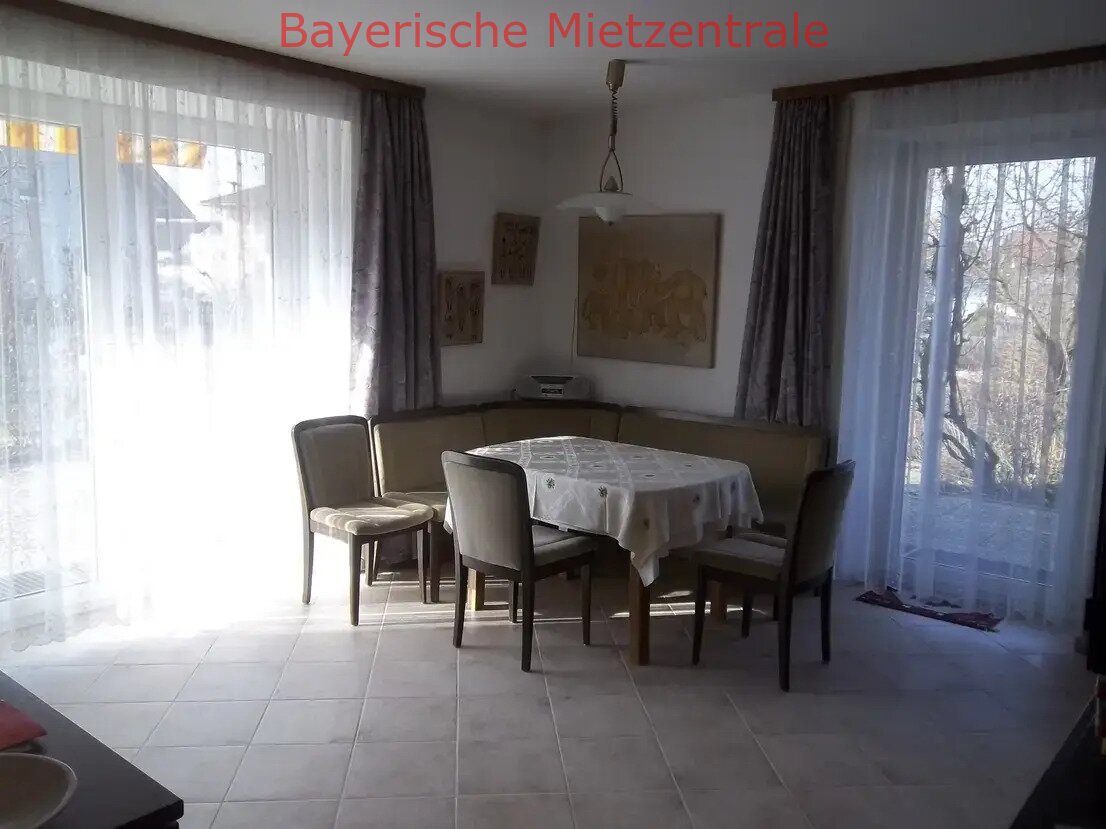***BAYERISCHE MIETZENTRALE: Gepflegtes, freistehendes Einfamilienhaus - Niedrigenergiebauweise!!!***