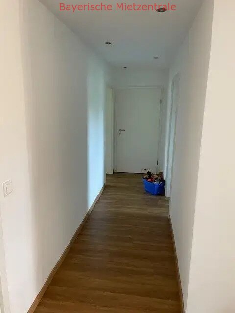 ***BAYERISCHE MIETZENTRALE: Geräumige, geschmackvolle 7-Raum-EG-Wohnung mit luxuriöser Innenausstattung mit EBK!!!***