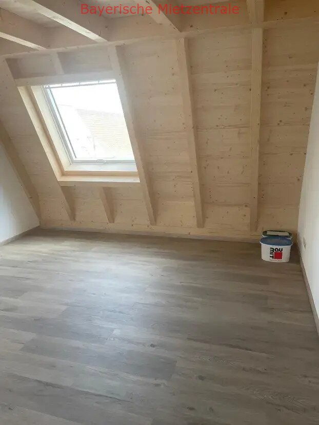 ***BAYERISCHE MIETZENTRALE: Sehr schönes Neubau-Penthouse mit großer Dachterrasse - bezugsfertig!!!***