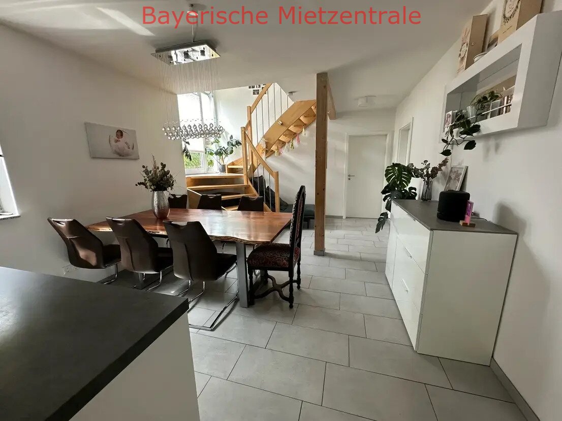 ***BAYERISCHE MIETZENTRALE: Attraktives und freistehendes 120 qm Einfamilienhaus!!!***