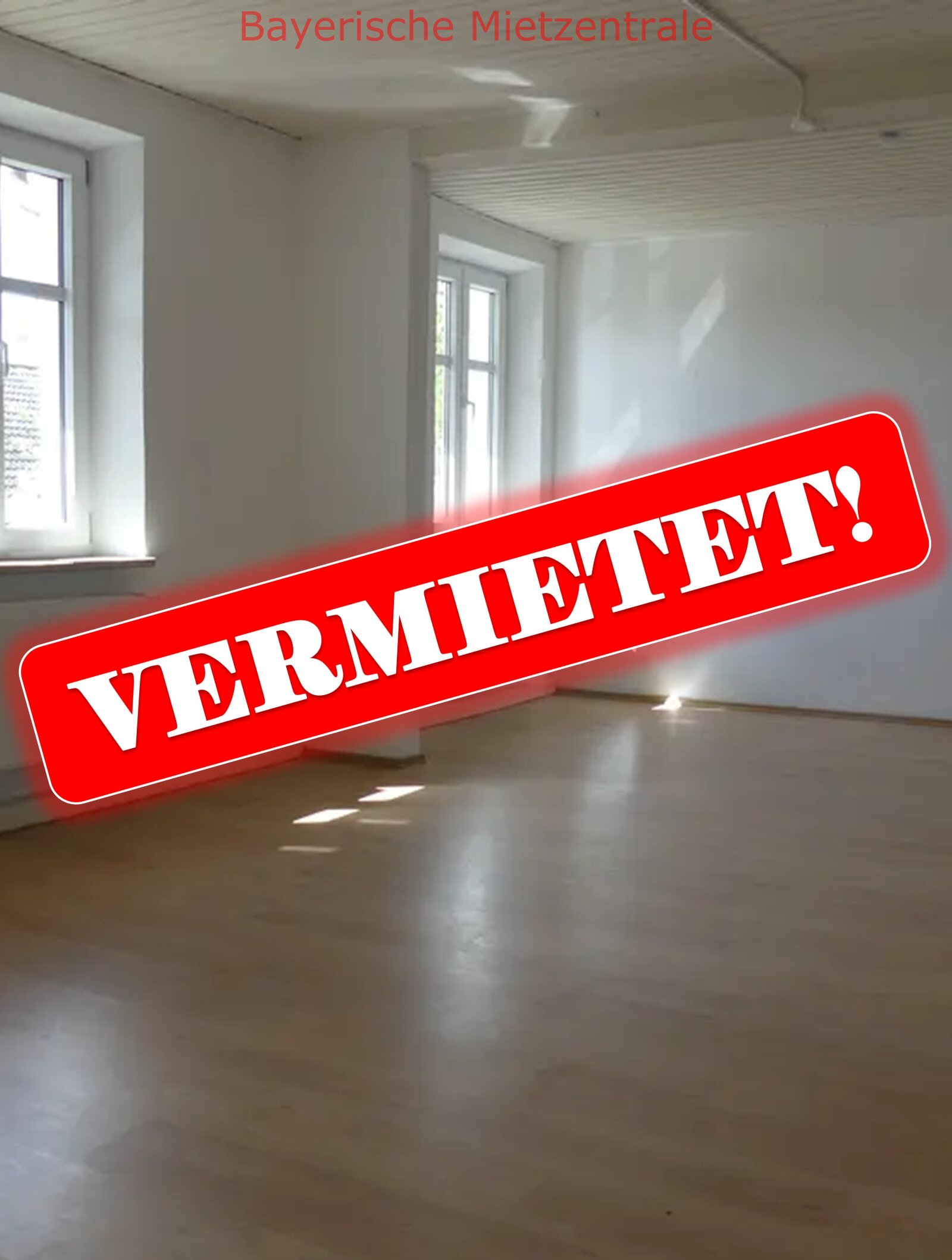 ***BAYERISCHE MIETZENTRALE: Helle großzügige 4-Zimmer-Wohnung mit Kachelofen & Tageslichtbad!!!***