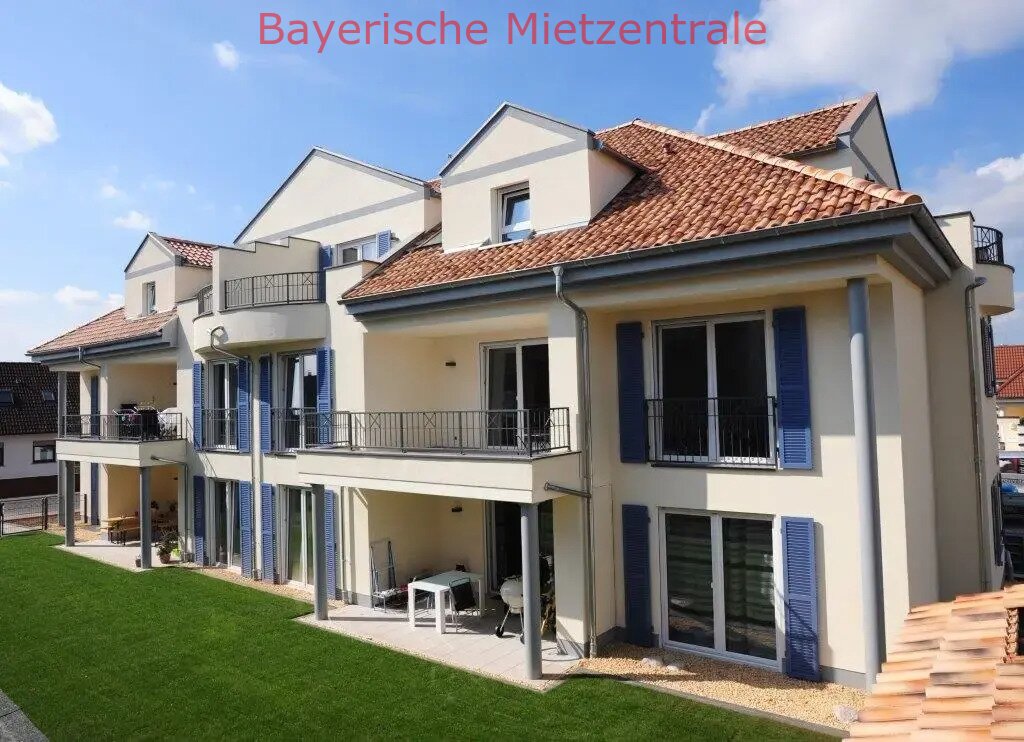 ***BAYERISCHE MIETZENTRALE: Exklusive Wohlfühl-Wohnung mit EBK, 2 Balkone, 2 Stellplätze, beste Wärmedämmung, zentral, ruhig!!!***