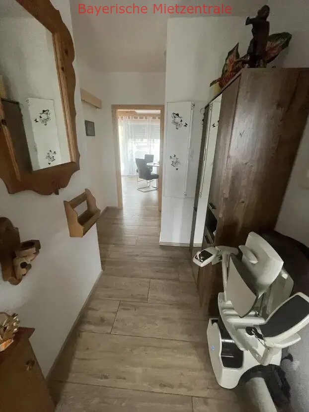 ***BAYERISCHE MIETZENTRALE: Wohnen wo andere Urlaub machen - barrierearmes, neuwertiges Einfamilienhaus mit EBK!!!***