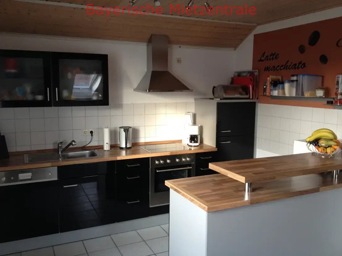 ***BAYERISCHE MIETZENTRALE: Schöne klimatisierte 3,5 Zimmer Wohnung!!!***
