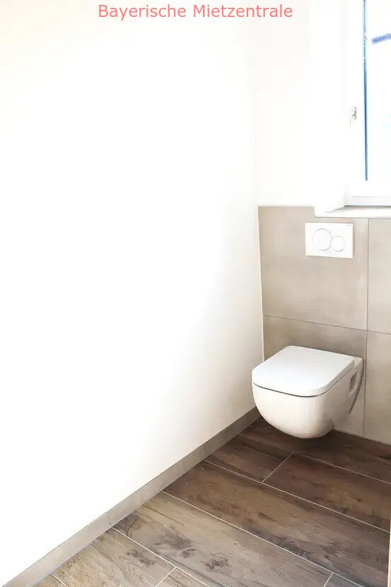 ***BAYERISCHE MIETZENTRALE: Schönes geräumiges Reihenmittelhaus mit guter Raumaufteilung in Obergriesbach!!!***