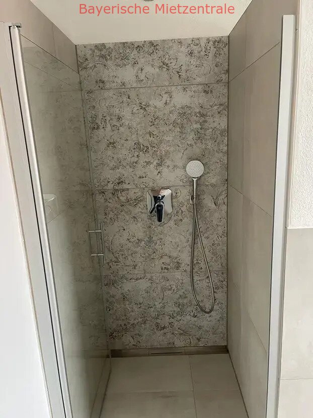 ***BAYERISCHE MIETZENTRALE: Geräumiges Reiheneckhaus mit 5 Zimmer in Buchloe-Lindenberg!!!***