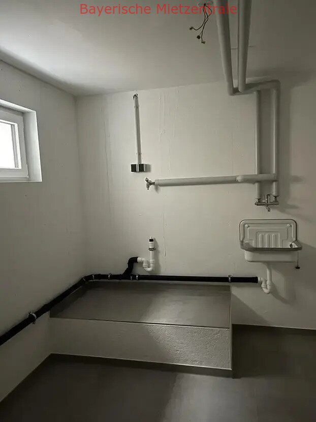 ***BAYERISCHE MIETZENTRALE: Geräumiges Reiheneckhaus mit 5 Zimmer in Buchloe-Lindenberg!!!***