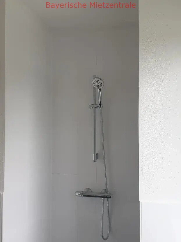 ***BAYERISCHE MIETZENTRALE: Exklusive, neuwertige 3-Zimmer-Wohnung mit luxuriöser Innenausstattung mit Balkon in Waldtrudering!!!***