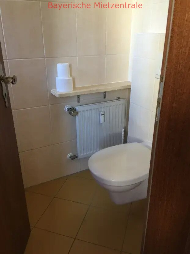 ***BAYERISCHE MIETZENTRALE: Haus als Wohnung auf einer Ebene mit herrlichem Garten in Wiesent!!!***