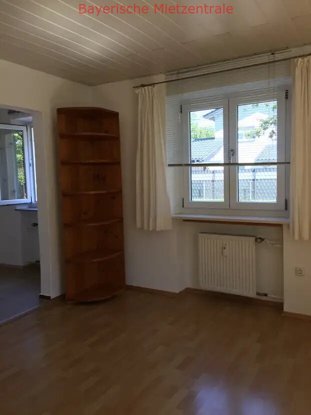***BAYERISCHE MIETZENTRALE: Haus als Wohnung auf einer Ebene mit herrlichem Garten in Wiesent!!!***