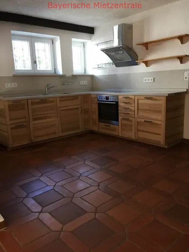 ***BAYERISCHE MIETZENTRALE: Haus als Wohnung auf einer Ebene mit herrlichem Garten in Wiesent!!!***