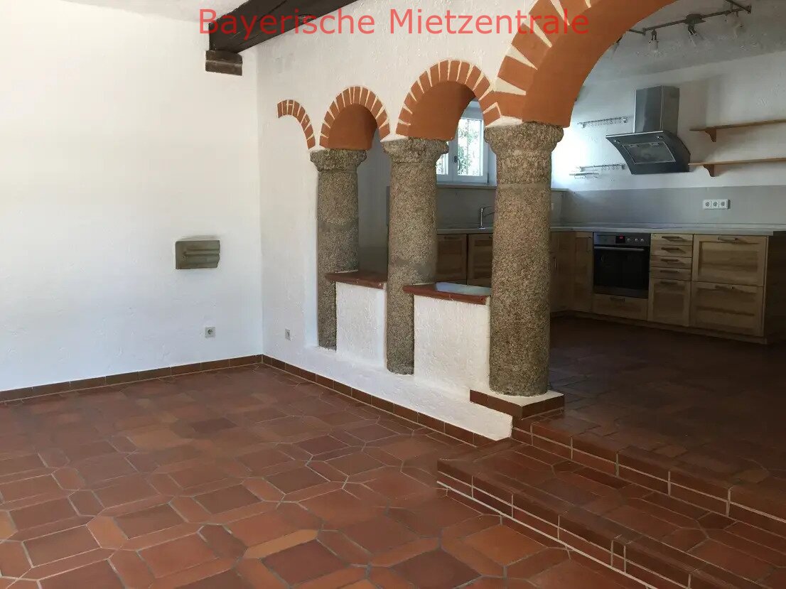 ***BAYERISCHE MIETZENTRALE: Haus als Wohnung auf einer Ebene mit herrlichem Garten in Wiesent!!!***