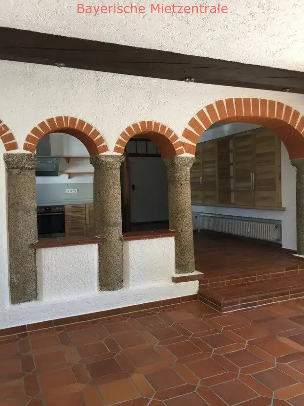 ***BAYERISCHE MIETZENTRALE: Haus als Wohnung auf einer Ebene mit herrlichem Garten in Wiesent!!!***