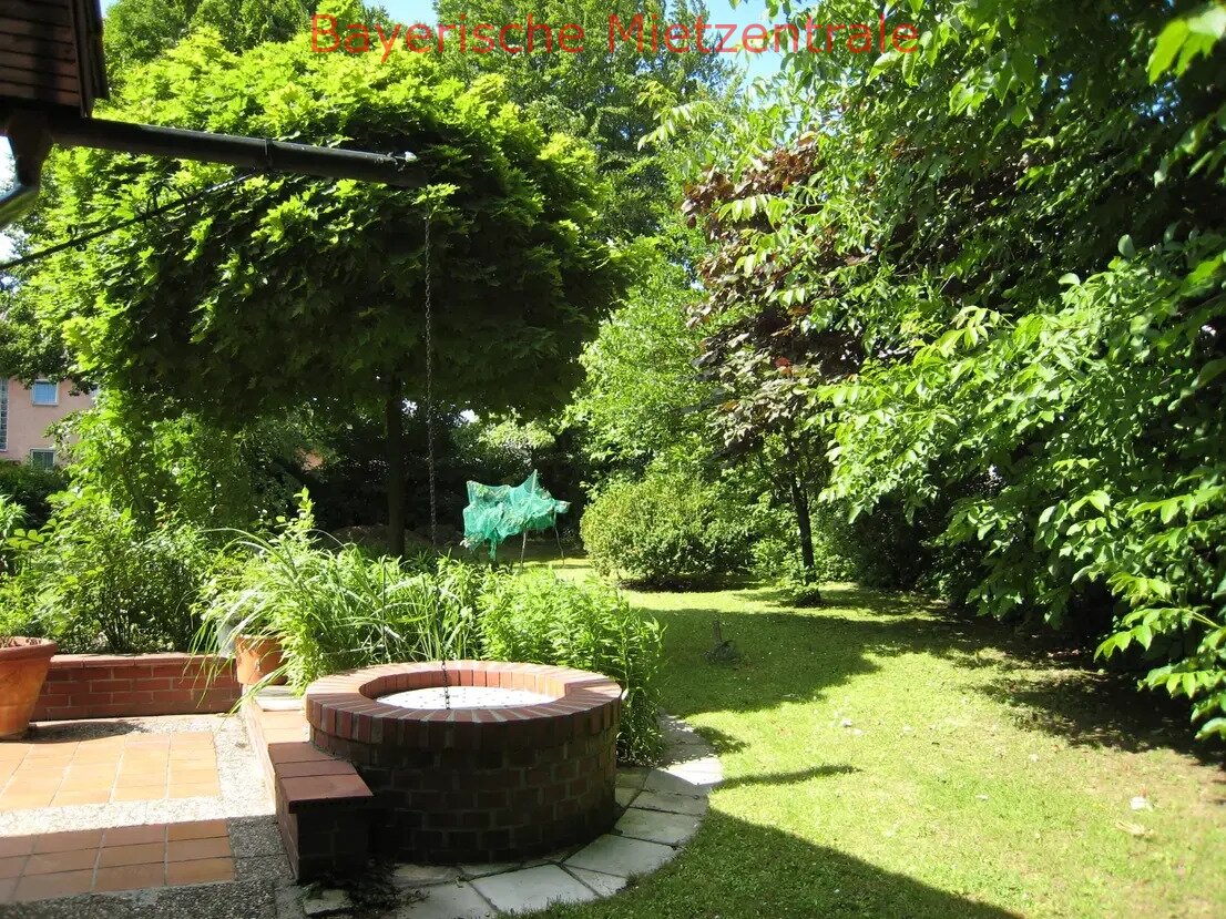 ***BAYERISCHE MIETZENTRALE: Haus als Wohnung auf einer Ebene mit herrlichem Garten in Wiesent!!!***