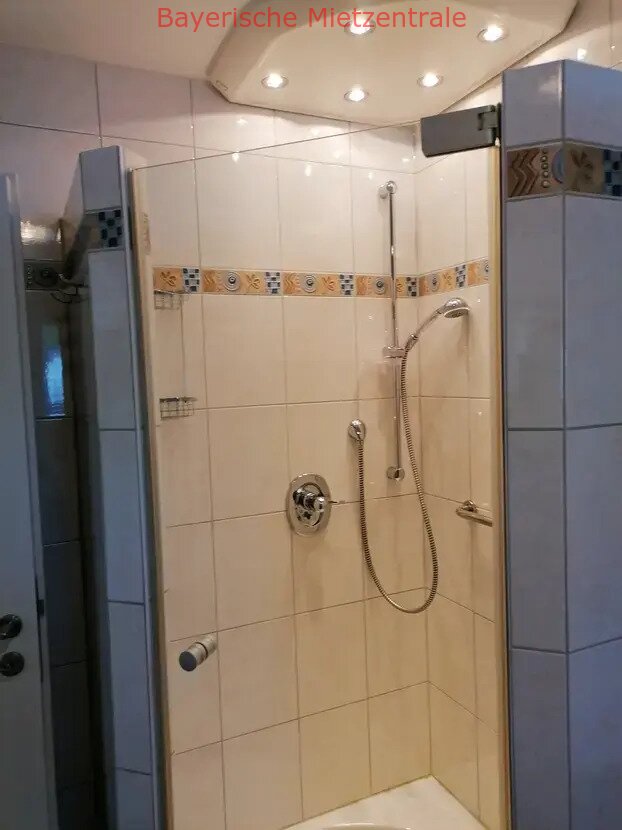 ***BAYERISCHE MIETZENTRALE: Idyllisch gelegene 2-Zimmer-Wohnung in Landshut, Achdorf!!!***