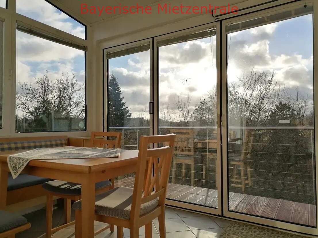***BAYERISCHE MIETZENTRALE: Idyllisch gelegene 2-Zimmer-Wohnung in Landshut, Achdorf!!!***