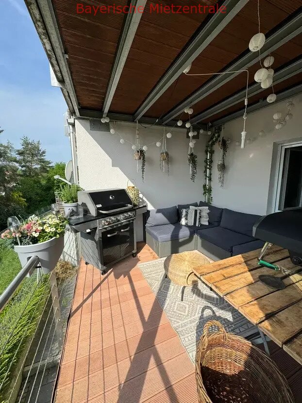 ***BAYERISCHE MIETZENTRALE: Idyllisch gelegene 2-Zimmer-Wohnung in Landshut, Achdorf!!!***