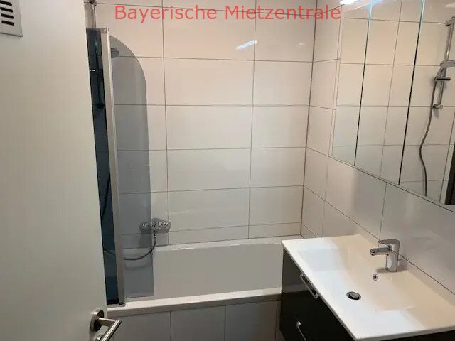 ***BAYERISCHE MIETZENTRALE: Super schöne 3-Zimmer-Wohnung in Waldkraiburg mit Balkon!!!***