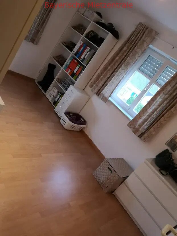 ***BAYERISCHE MIETZENTRALE: Helle, moderne 3-Zi Whg in ruhiger Lage - Mühldorf (Nord)!!!***