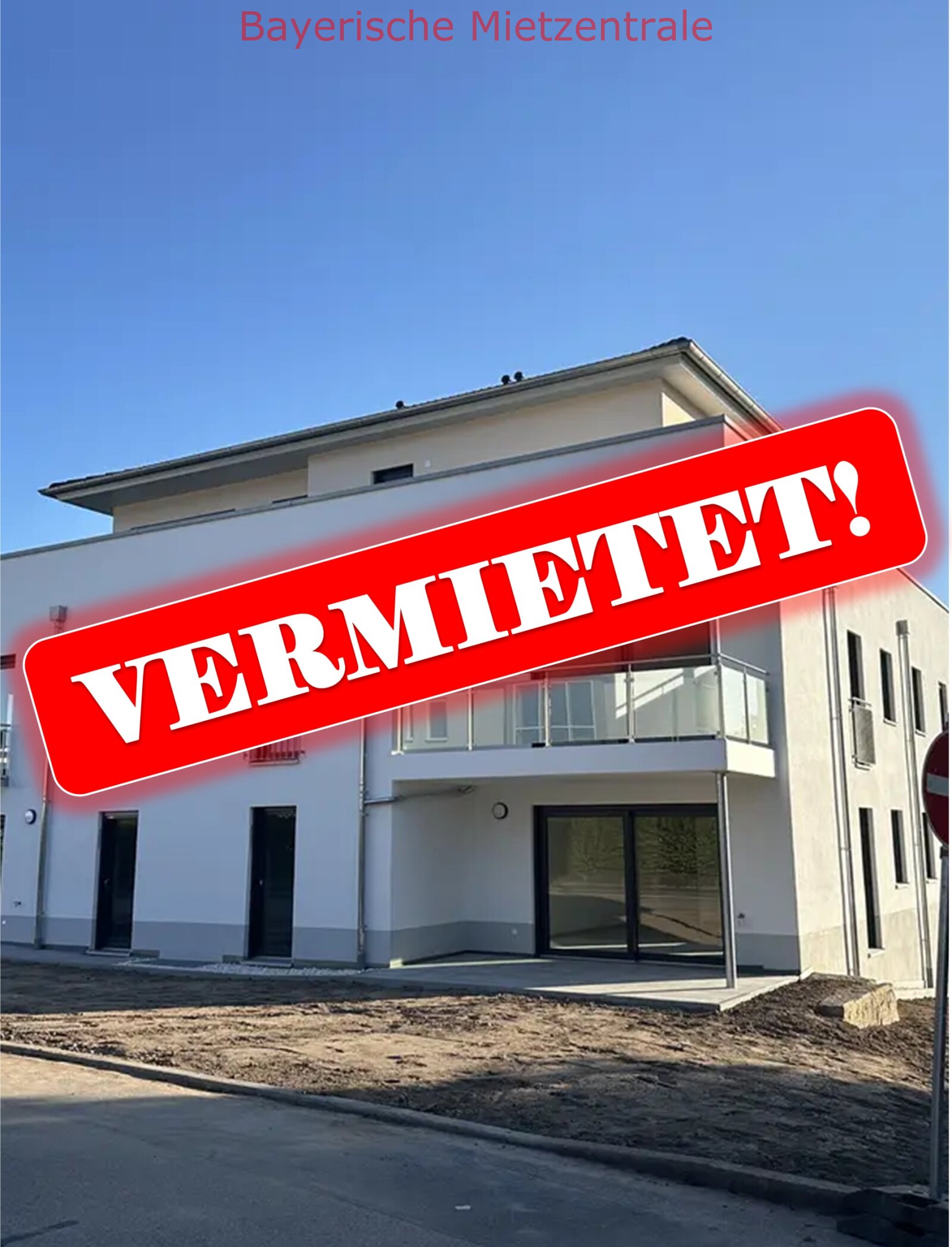 ***BAYERISCHE MIETZENTRALE: Erstbezug: Wohnung mit drei Zimmern sowie Balkon und EBK in Neustadt!!!***