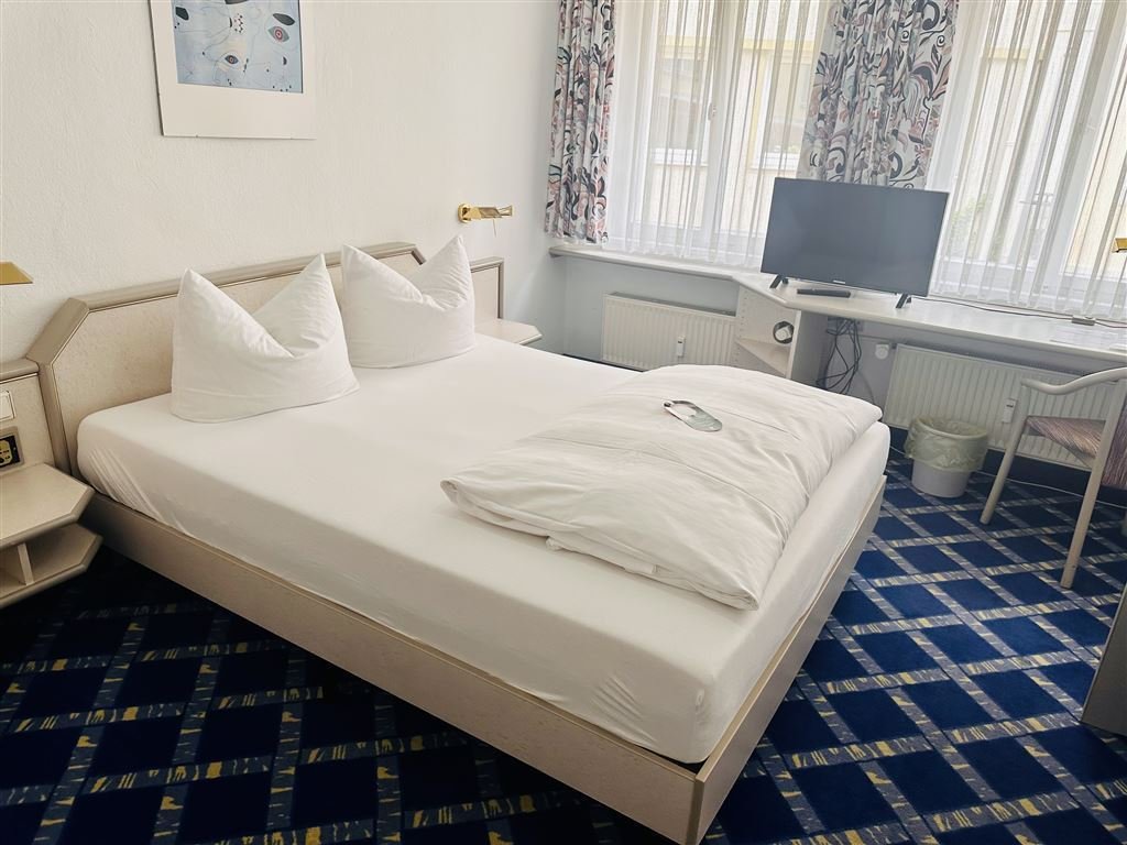 Stadt Co: MFH mit 12 möb. Apartments, 1Gew., flex.Nutzg, ideal für Boardinghouse/ Airbnb/Studenten…